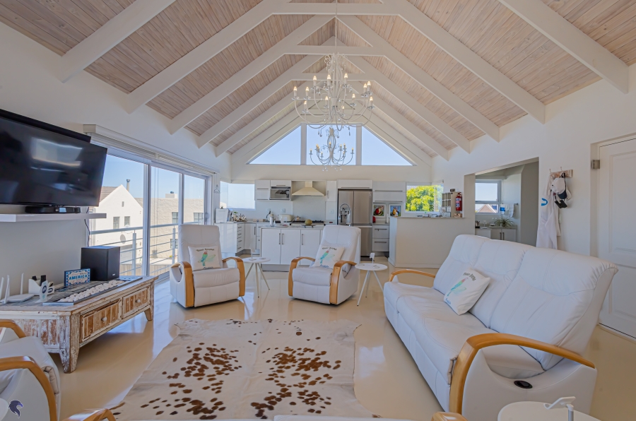 4 Bedroom Property for Sale in Myburgh Park Western Cape